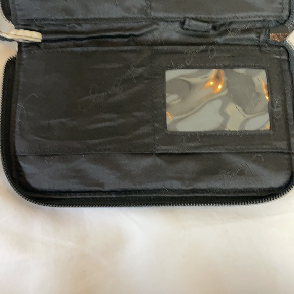 Vera Bradley Bi Fold Cotton Purse/Wallet/Wristlet - Picture 4 of 6